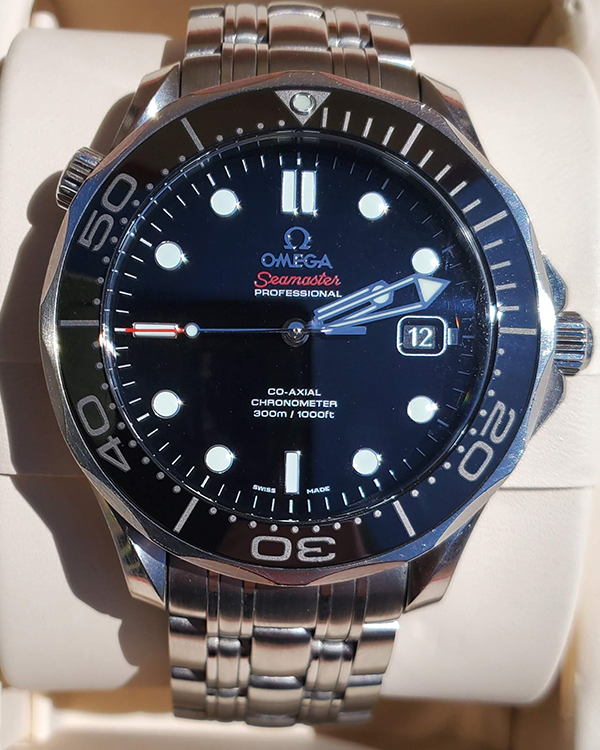 2017 Omega Seamaster Professional Diver 300 M (212.30.41.20.01.003)