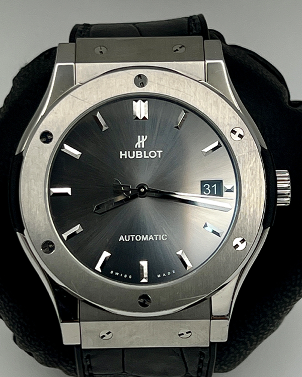 2021 Hublot Classic Fusion Racing Titanium Grey Dial (511.NX.7071.LR)