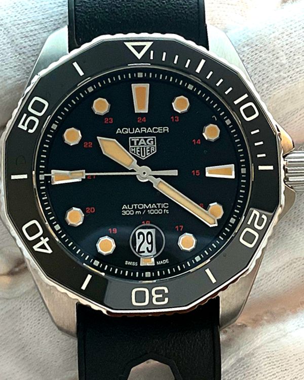 2021 TAG Heuer Aquaracer professional 300 Tribute to Heuer 844 (WBP208C)