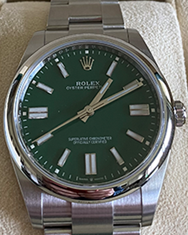 2023 Rolex Oyster Perpetual 41MM Green Dial Oyster Bracelet (124300)