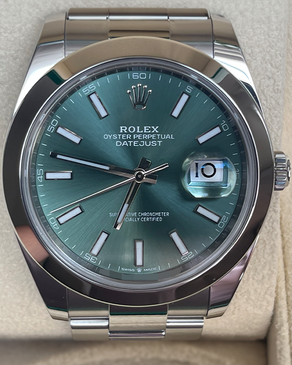 2023 Rolex Datejust 41MM Oystersteel Mint Green Dial (126300)