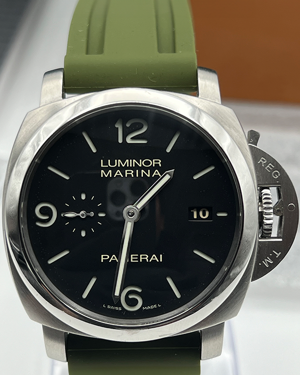 2012 Panerai Luminor Marina 1950 3 Days 44MM Black Dial Aftermarket Rubber Strap (PAM00312)