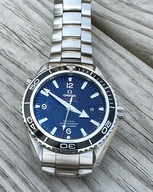 Omega Seamaster Planet Ocean - Limited Series Quantum of Solace (222.30.46.20.01.001)