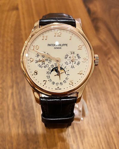 No Reserve - Patek Philippe Perpetual Calendar (5327R)