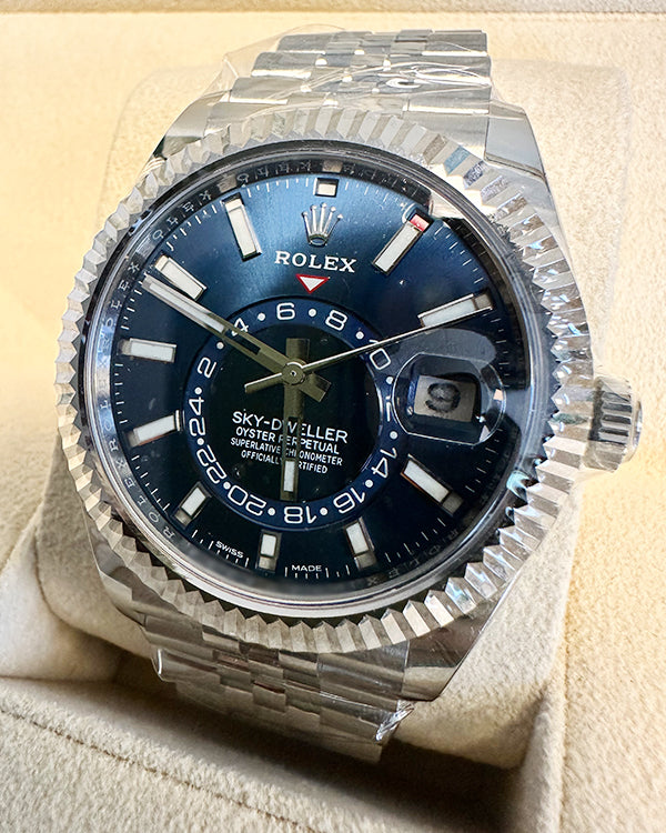 No Reserve - Rolex Sky-Dweller Blue Dial Jubilee (326934)