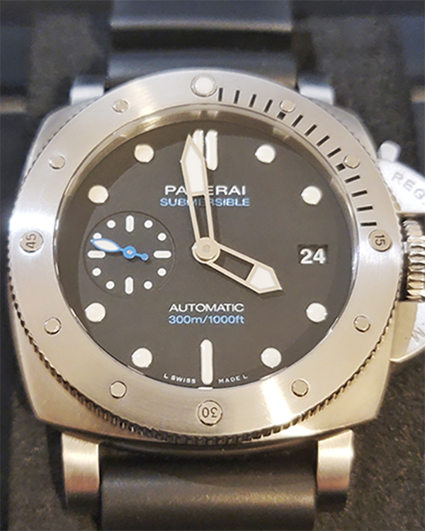 Panerai Submersible 42mm Black Dial (PAM00973)